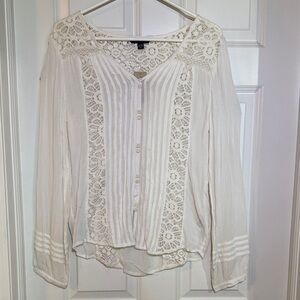 American Eagle Outfitters White Linen/Lace bohemian style Blouse